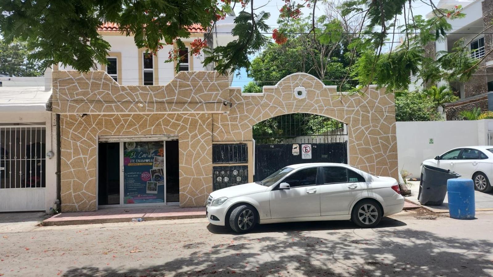 Cuartos Yax Muul * Tulum