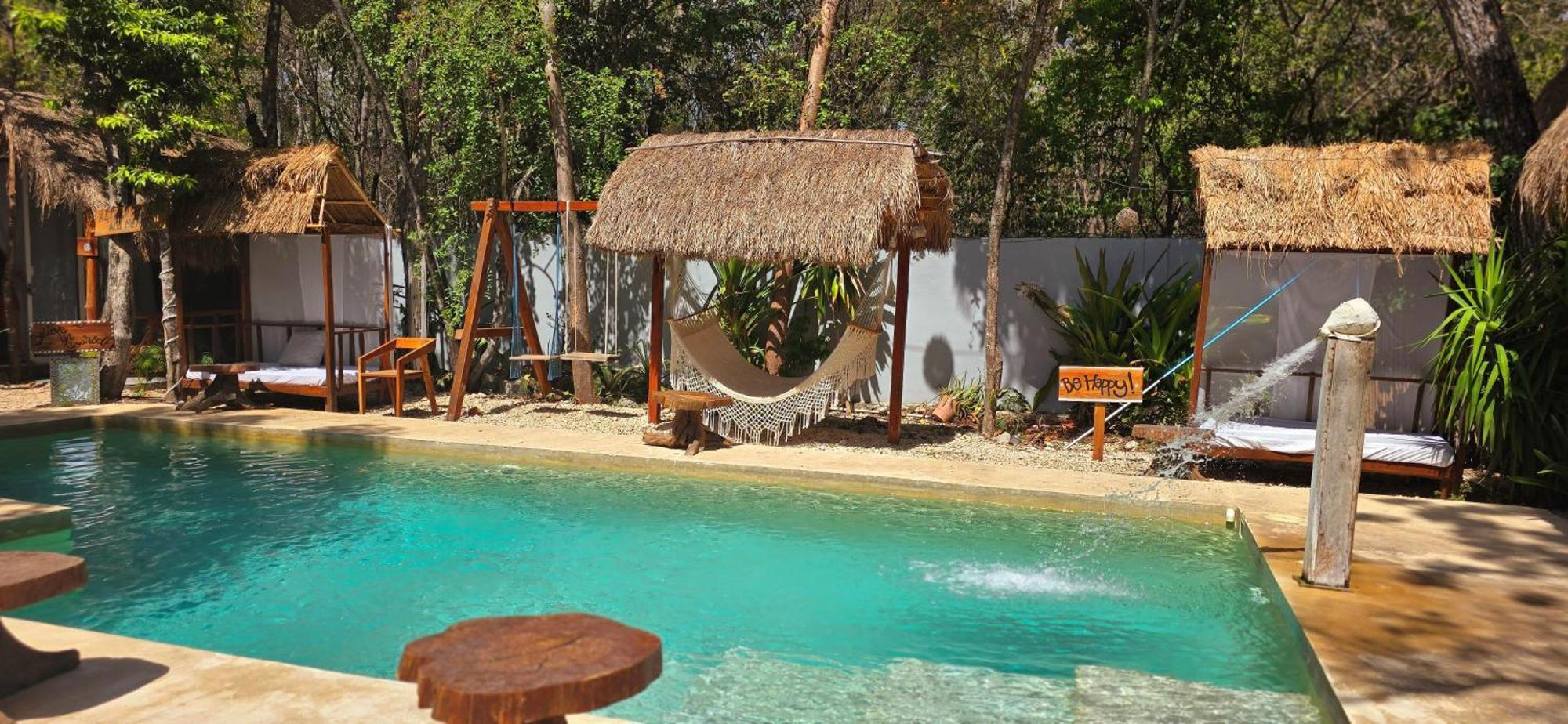 Kin Jungle Deluxe Pensión