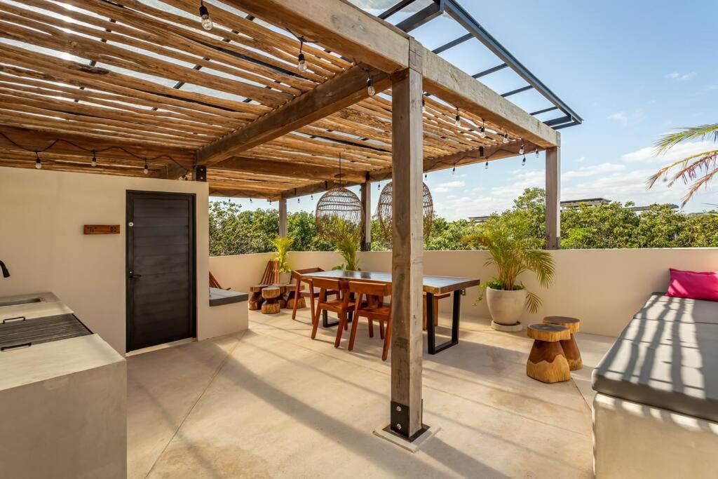 Tuane Luxury Homes
