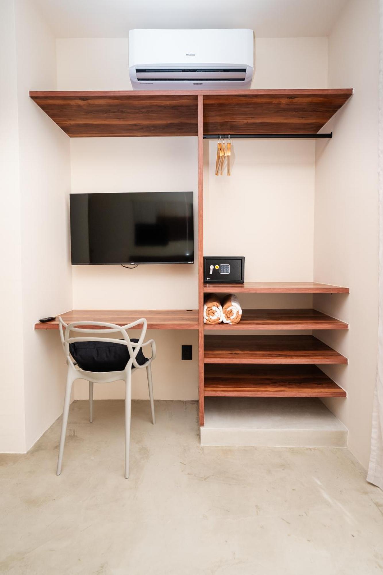Penthouse With Private Jungle, Pool, Downtown Apartamento Tulum