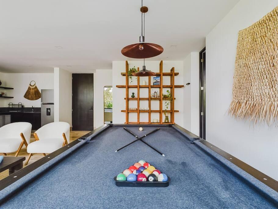 Omara 306 Luxe 2 Bdr Pooltable Great Pool Apartamento