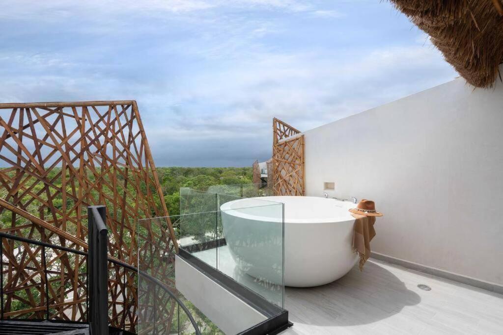 Jade - Chic Ph With Private Hot Tub Apartamento Tulum