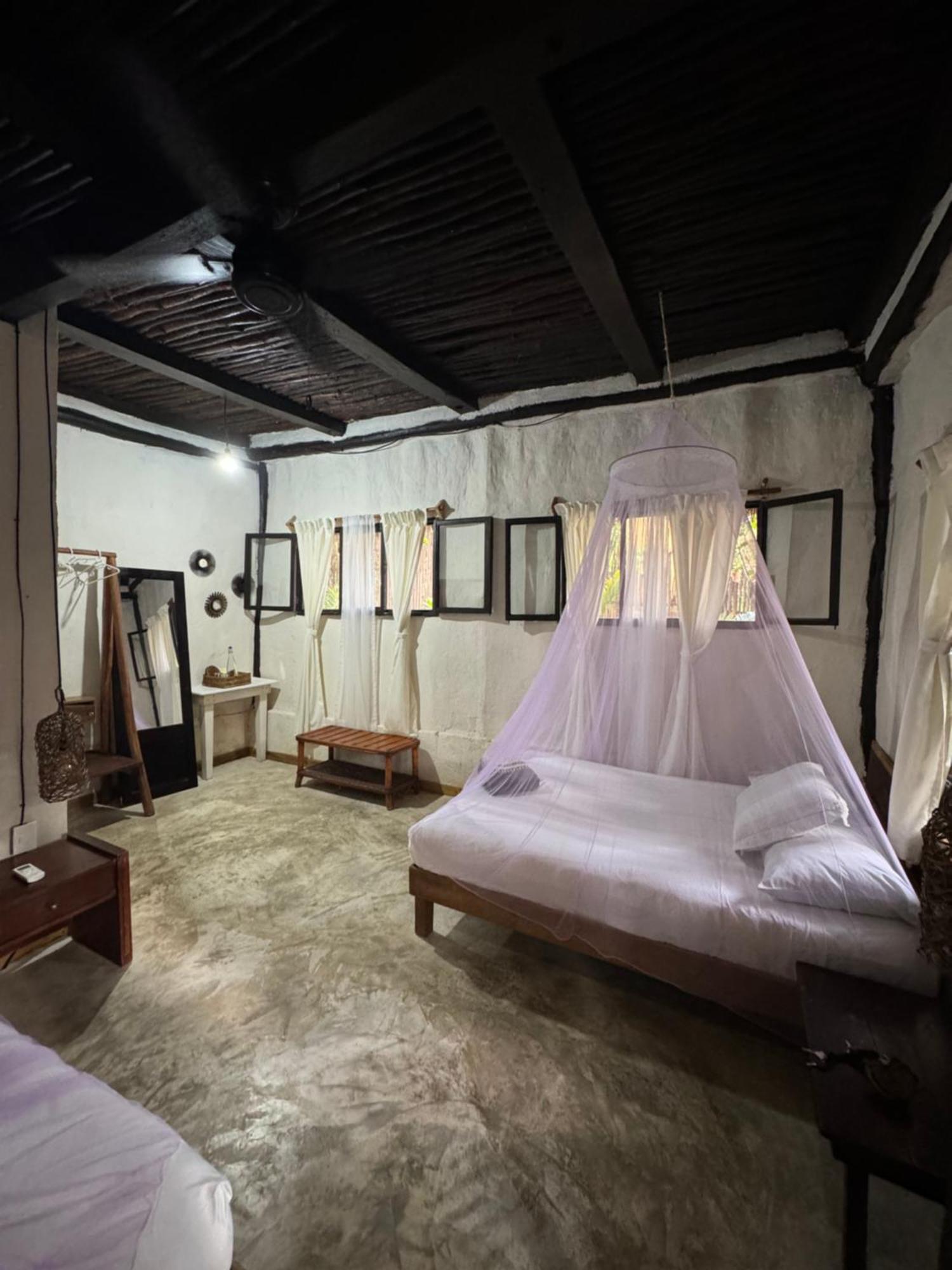 Hotel Sivana 3*