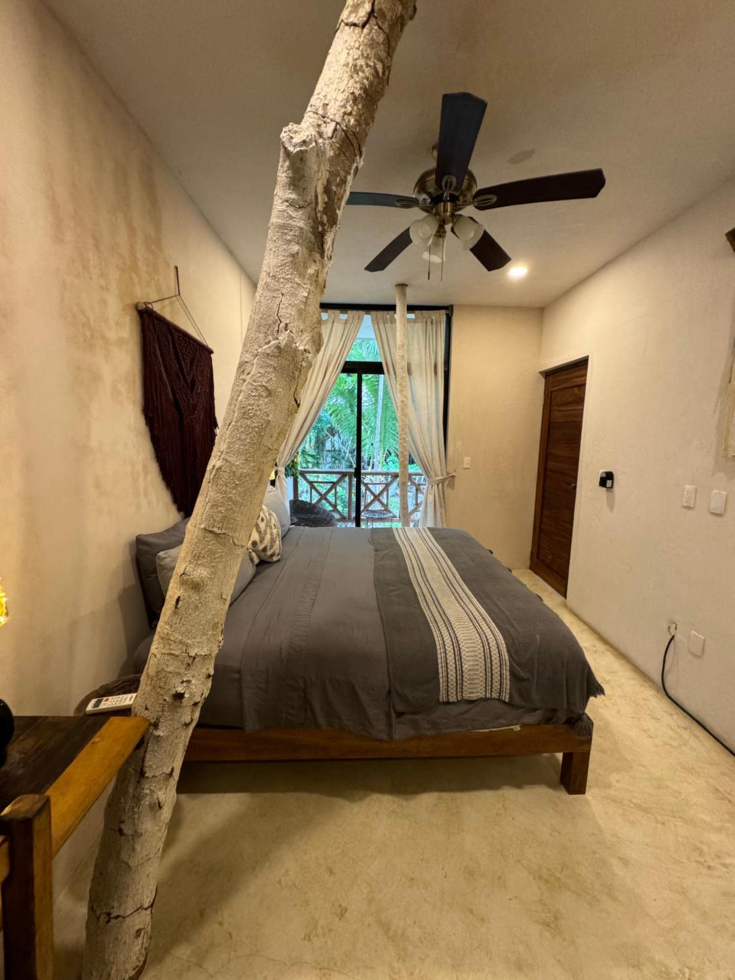 Hotel Sivana 3*