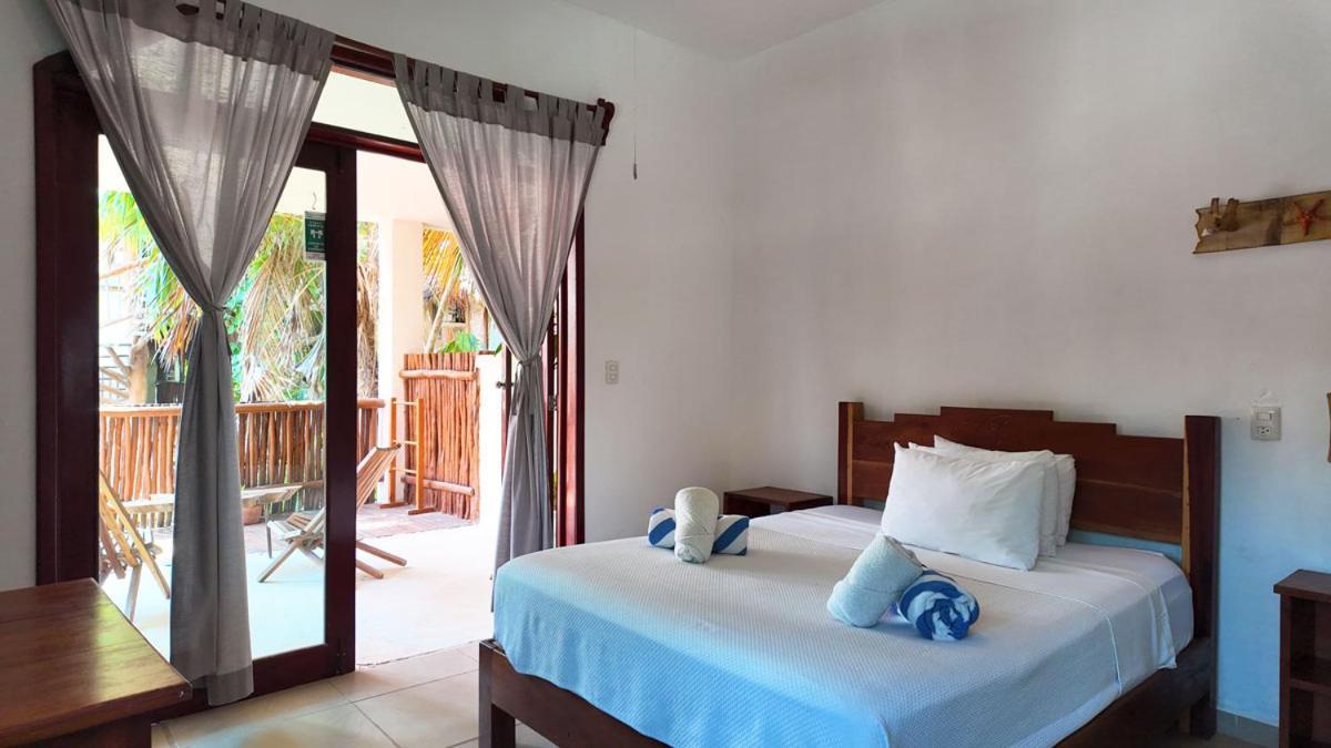 Playa Canek Beachfront Eco 4* Tulum