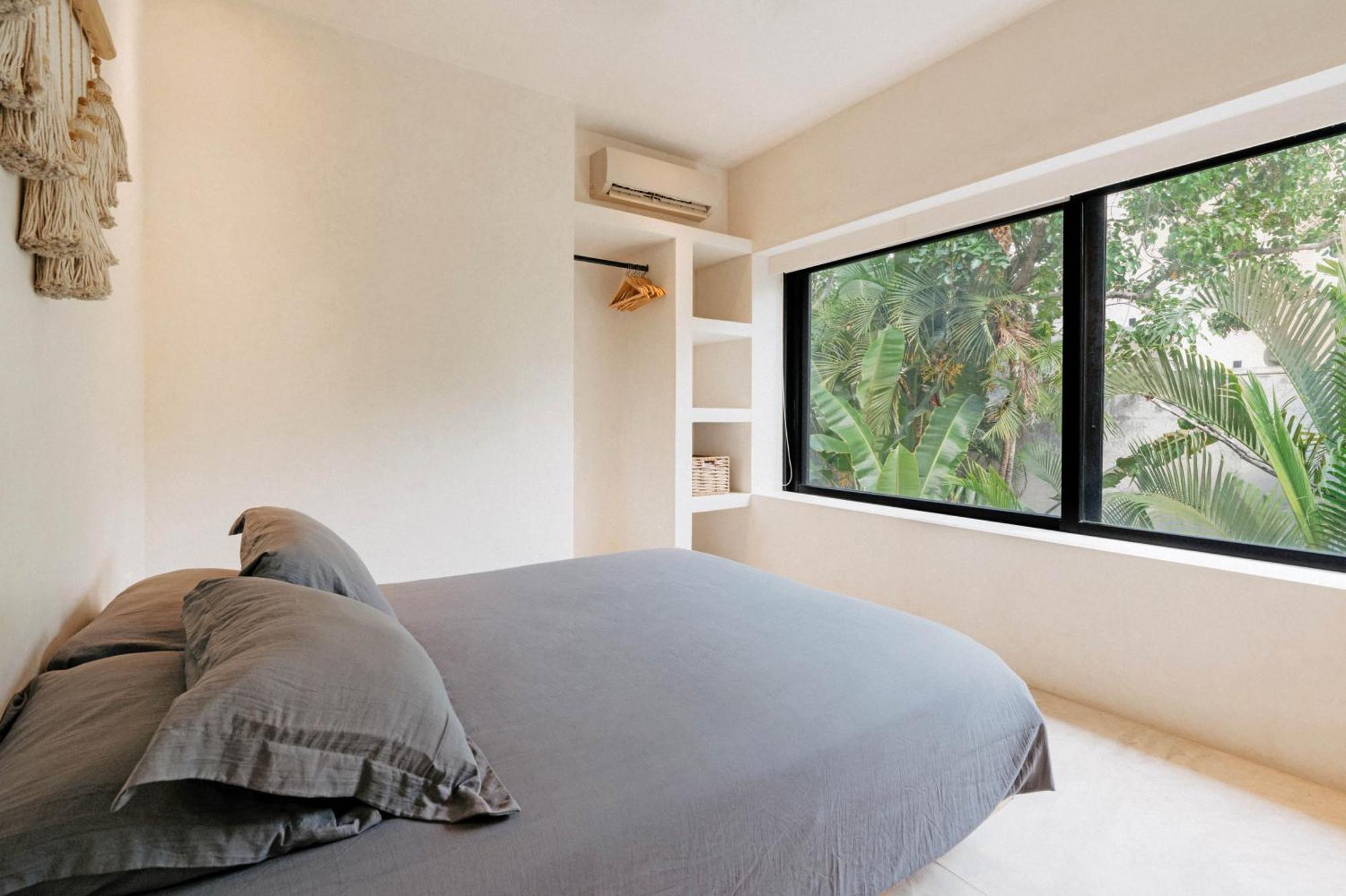 Casa Areca, Awarded Architectural Located In A Secured Gated Community, With Concierge Services