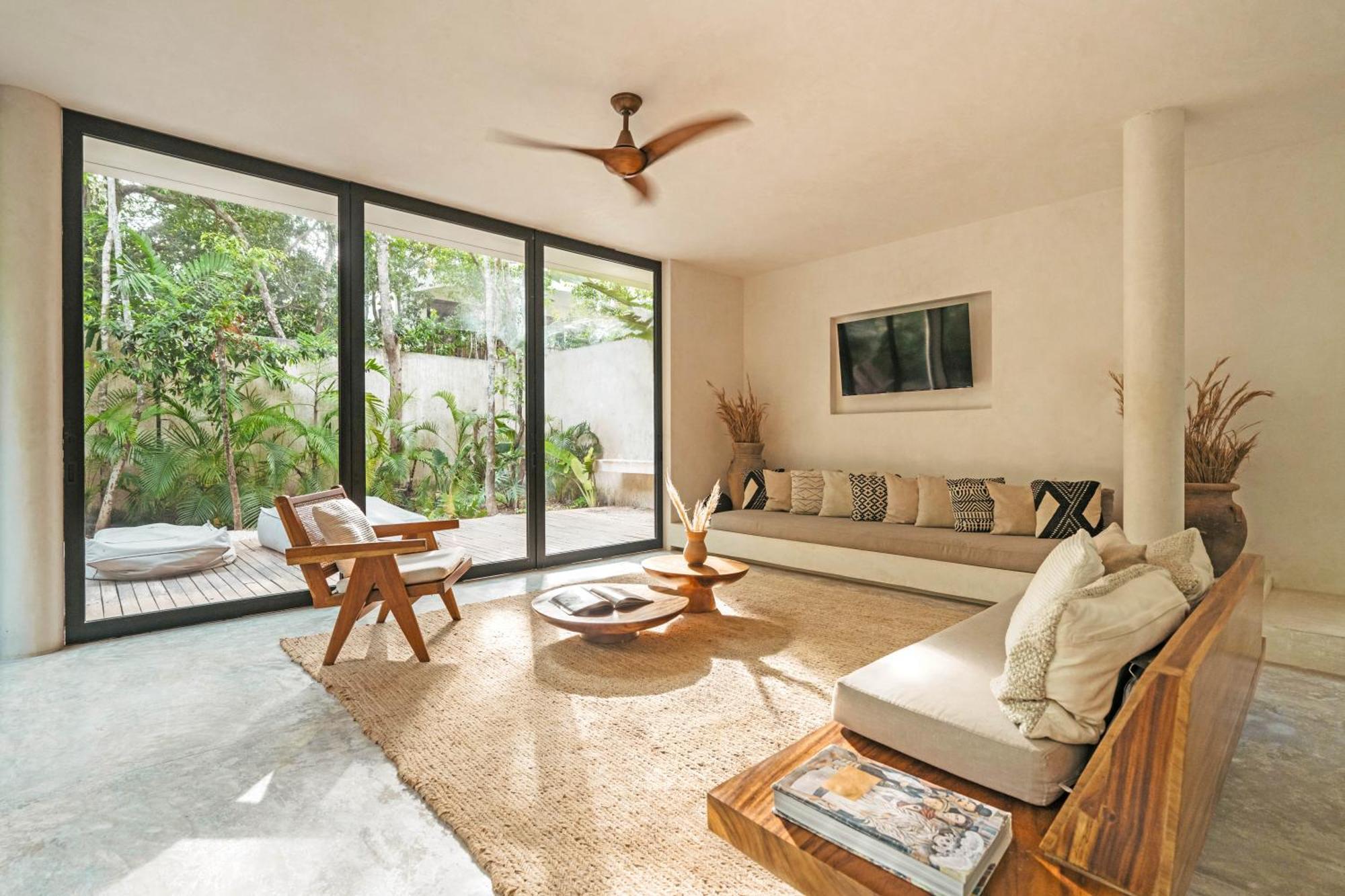 Casa Areca, Awarded Architectural Located In A Secured Gated Community, With Concierge Services Tulum