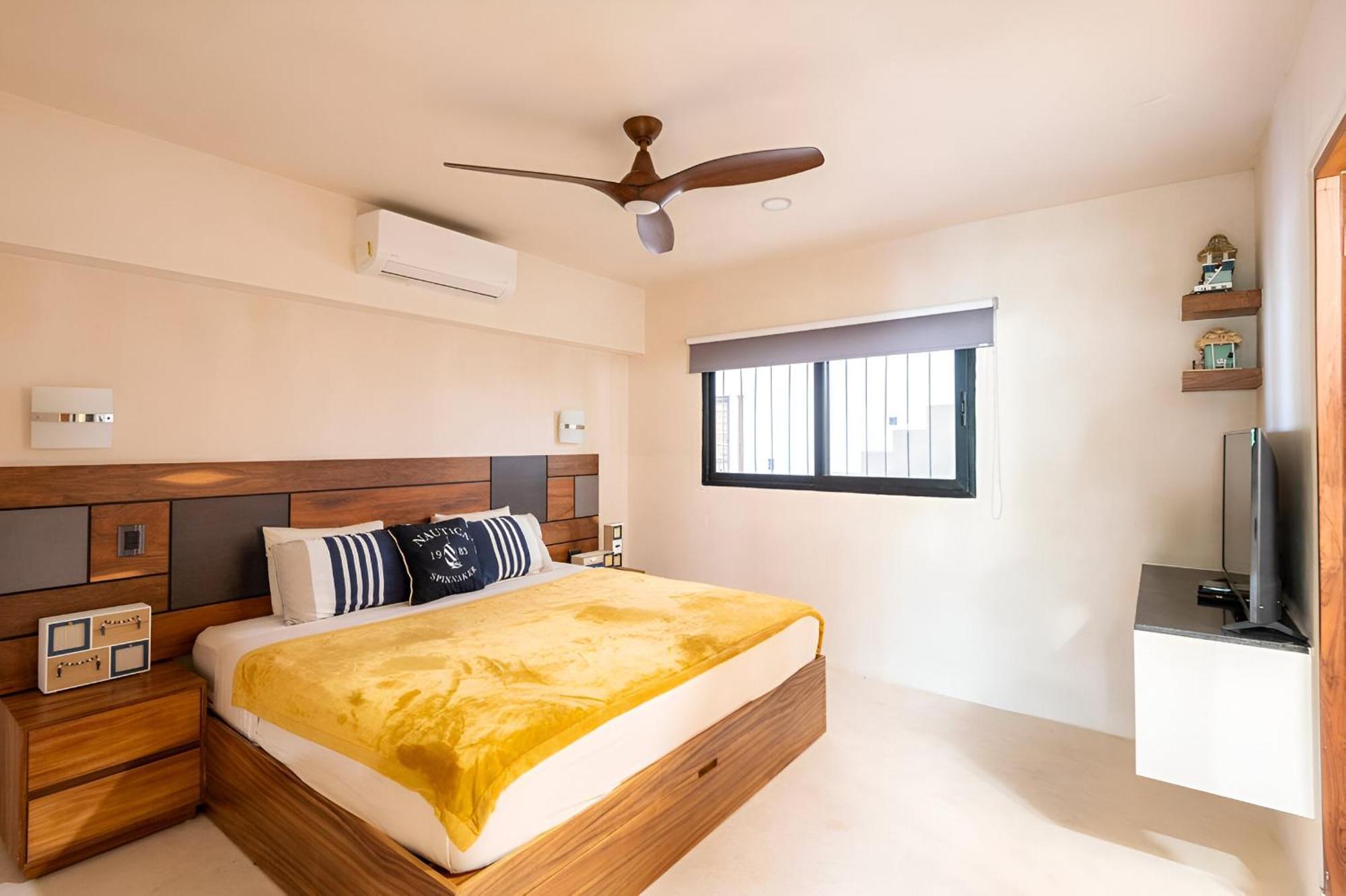 Departamento Amplio Con Balcon Y Mini Alberca Privada