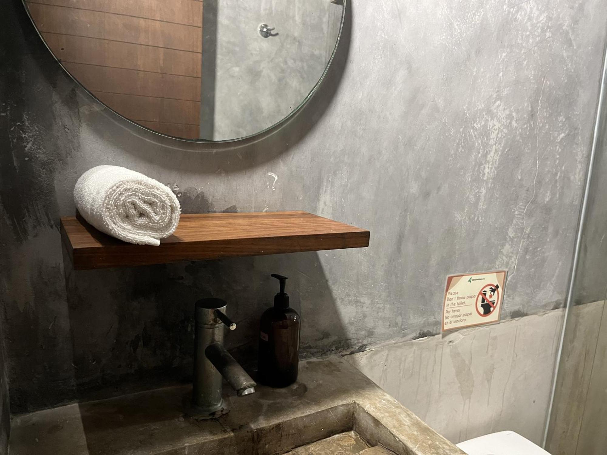 Cute And Cozy With Rooftop Pool Apartamento Tulum