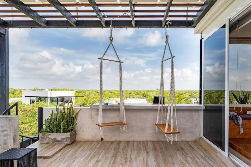 Apartment Rooftop Pool Paradise With Jungle Views