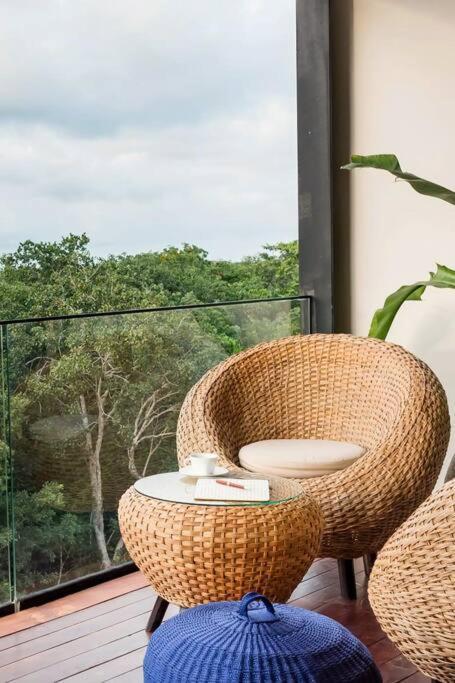 Designer Penthouse - Jungle Views, Bike To Apartamento