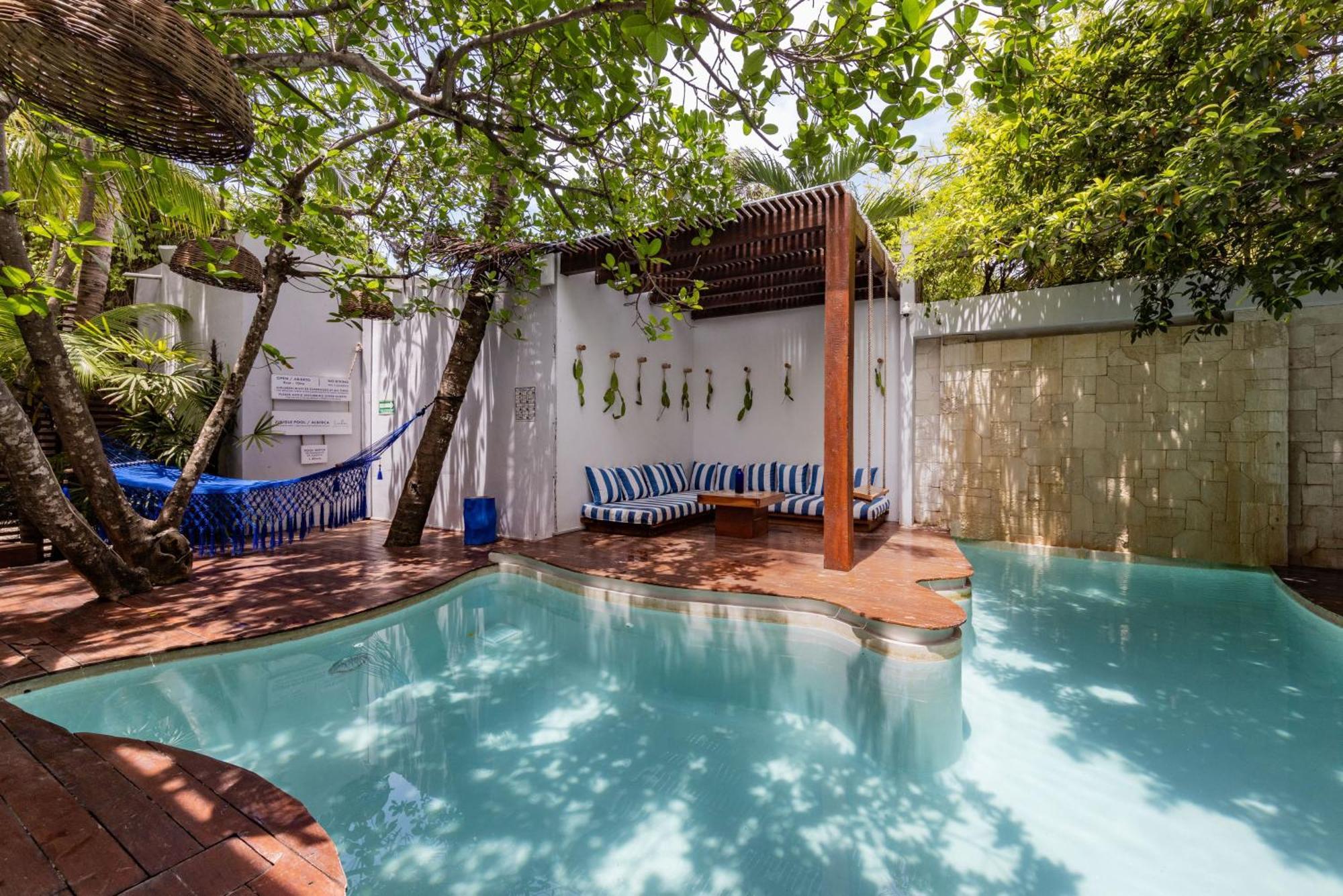 Hotel Lula Tulum, A Small Luxury