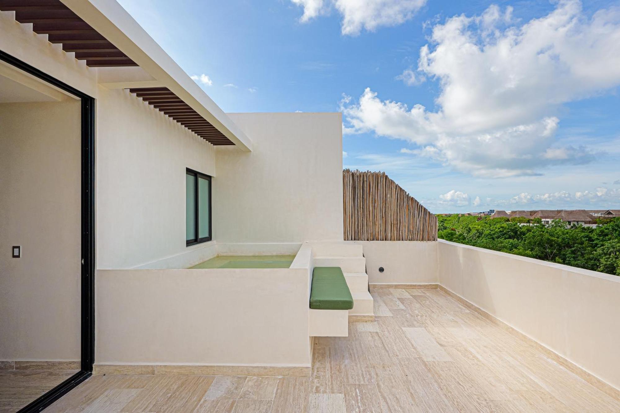 Maria A 415 Ph Tulum