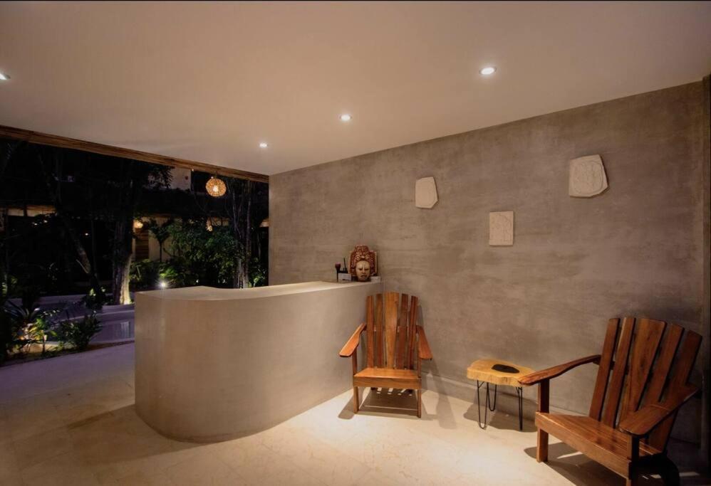 New Large Luxurious 1 Bedroom, 1 Bathroom In Apartamento *