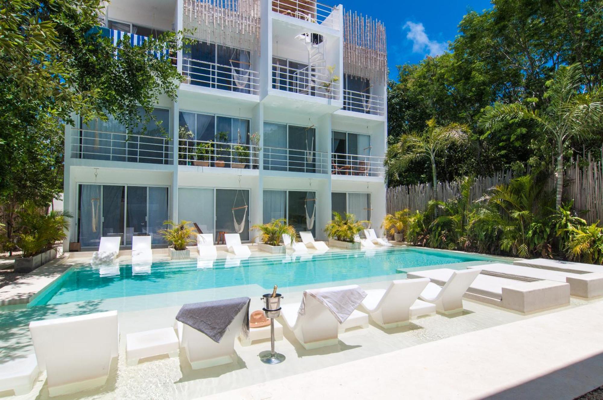 In By Casago * Tulum