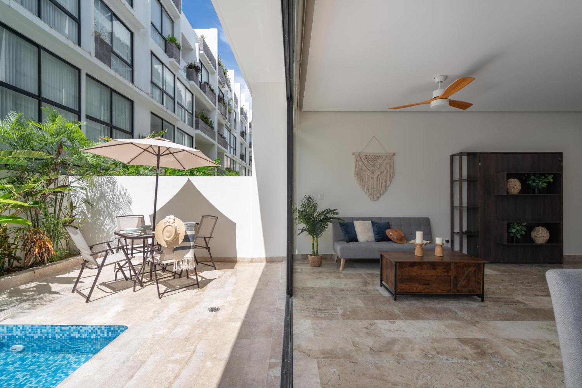 Private Pool Oasis Roof Terrace, Gym, Near Shop Apartamento