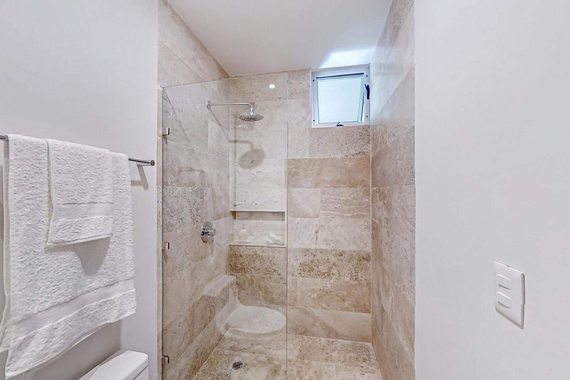 Apartamento Seaside Serenity Retreat At Nhoa *