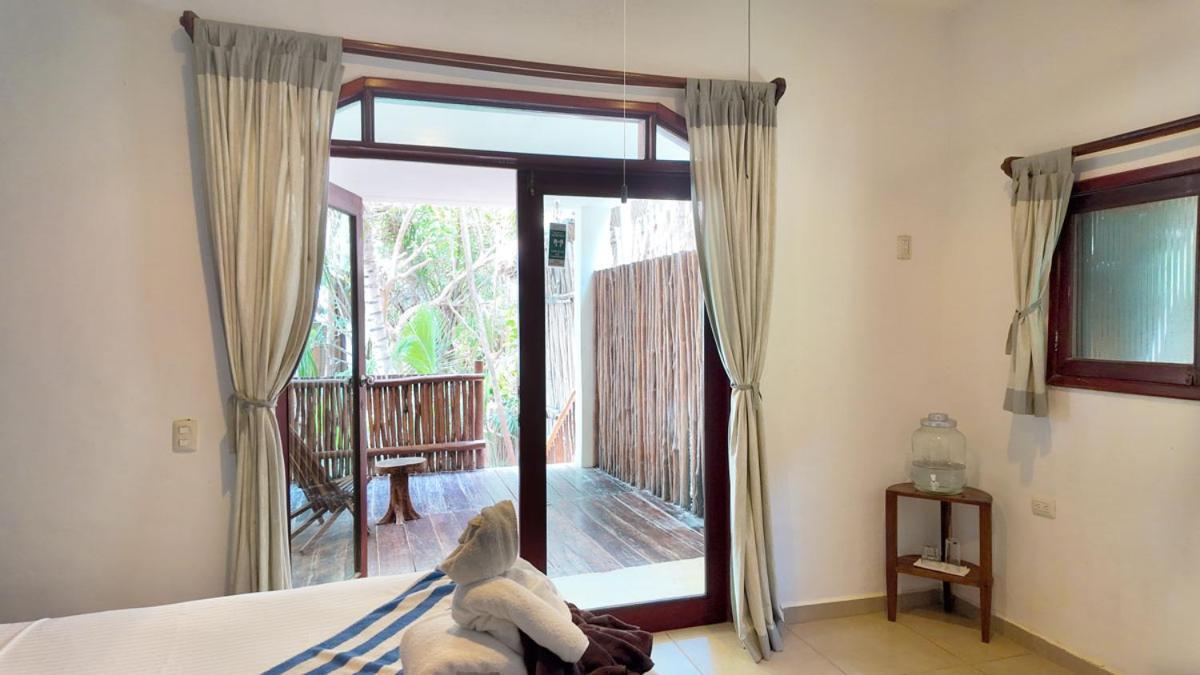 Playa Canek Beachfront Eco 4*