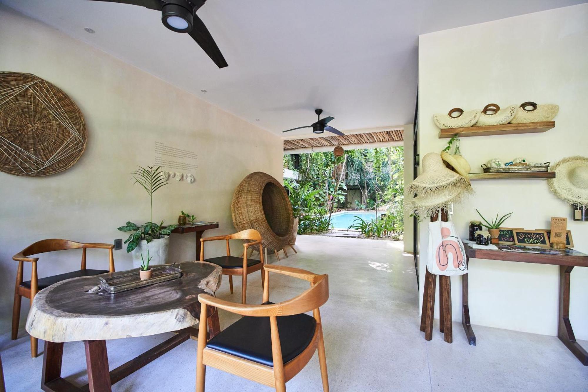 Jungle Penthouse With Private Rooftop Pool In La Veleta Apartamento *