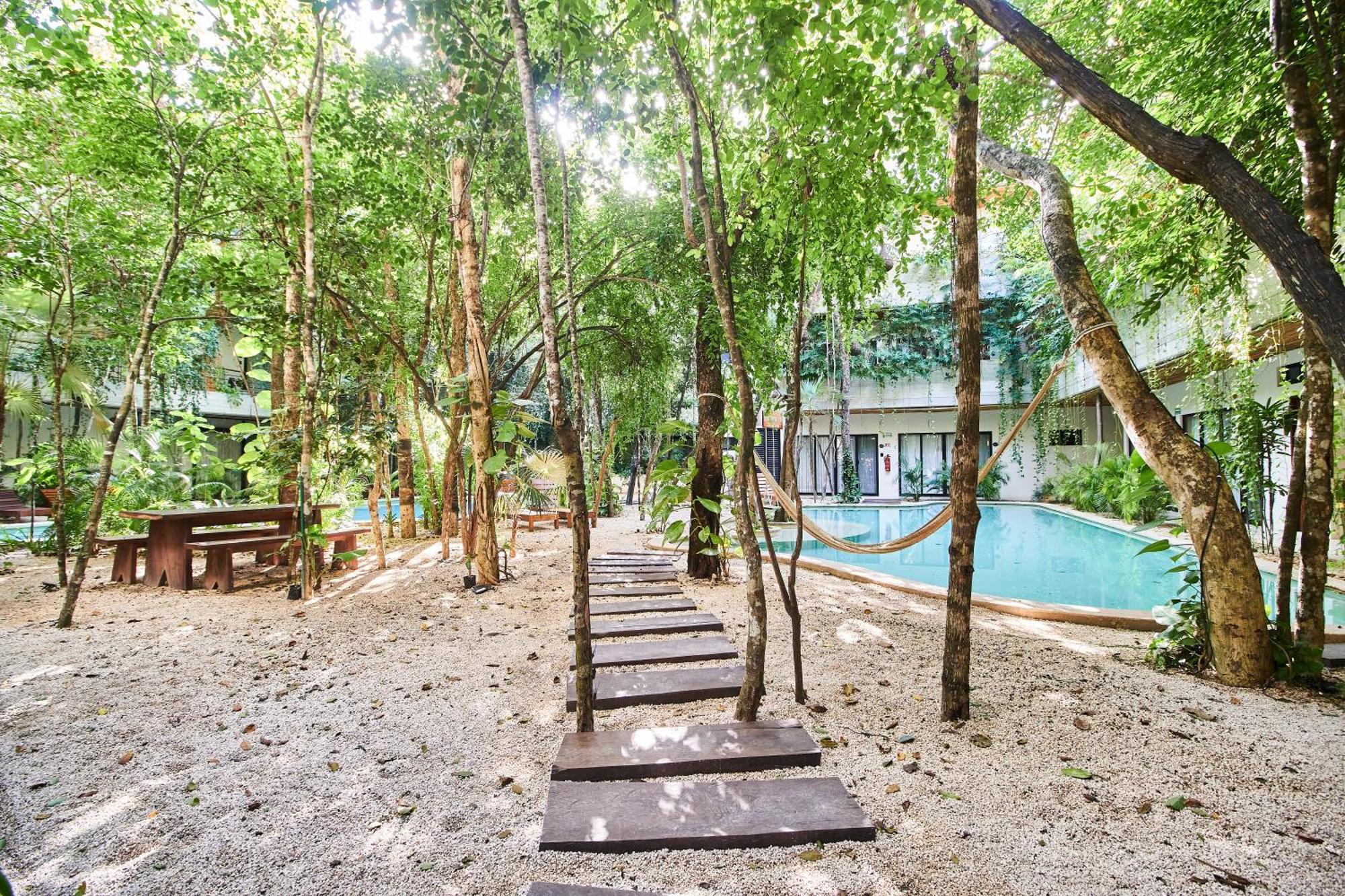 Apartamento Jungle Penthouse With Private Rooftop Pool In La Veleta *