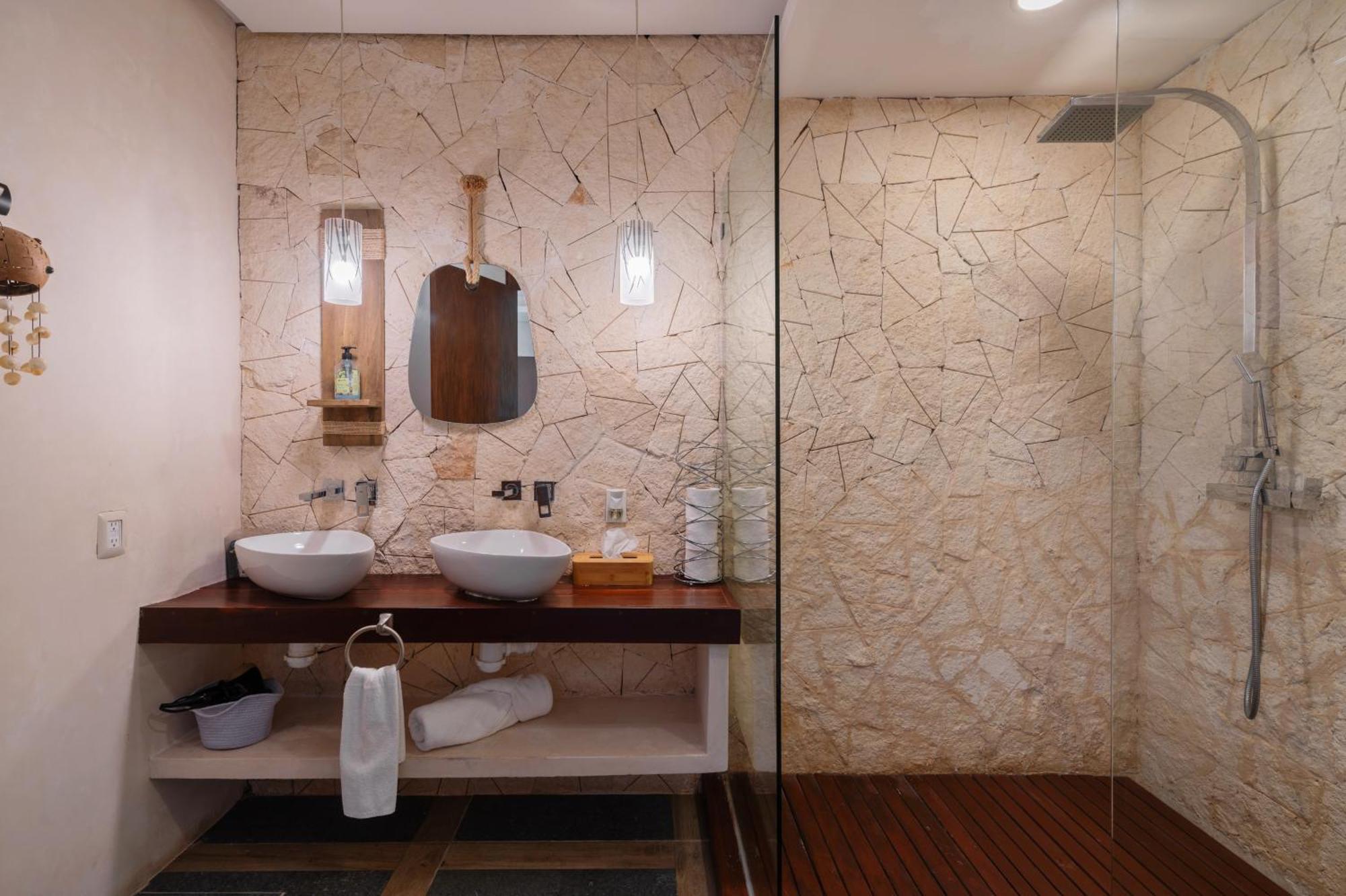 Villa Tikal *