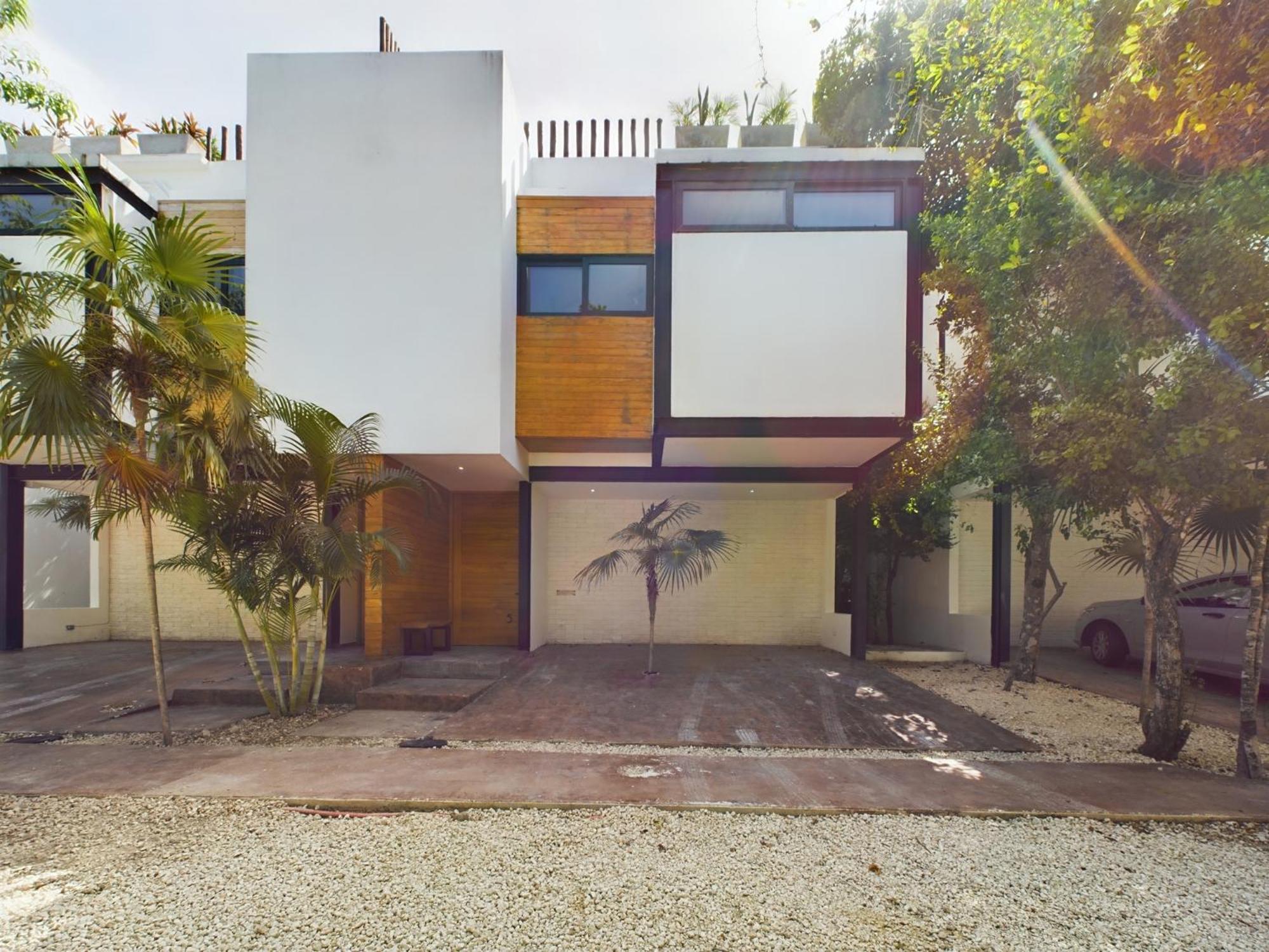 Casa Xaman Th 5 *