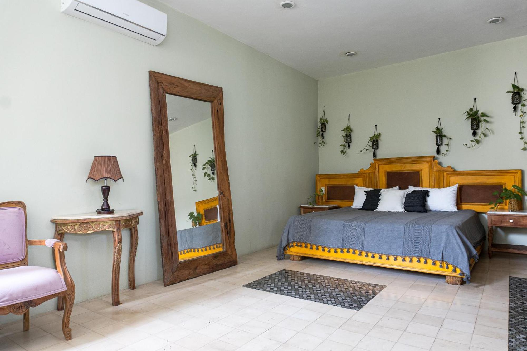 Xscapetulum Hotel 4*