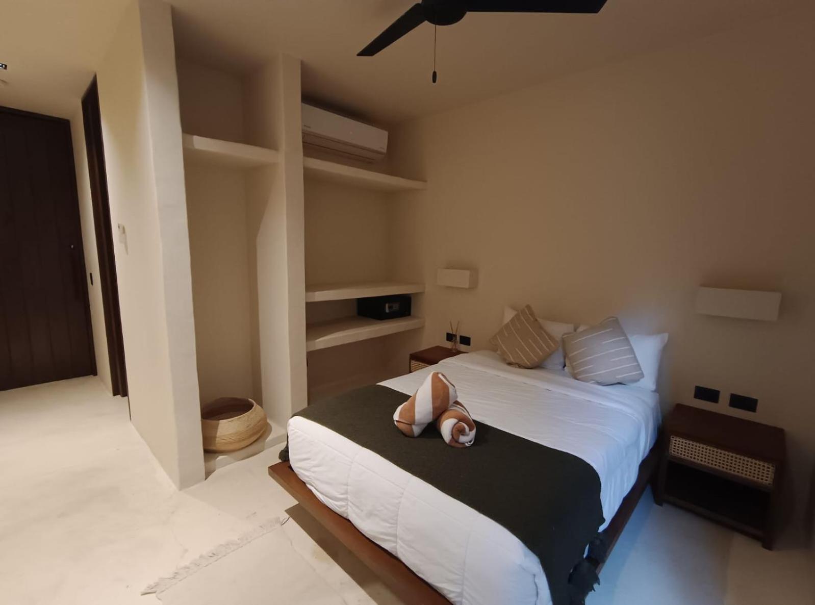 Downtown Hotel 3*