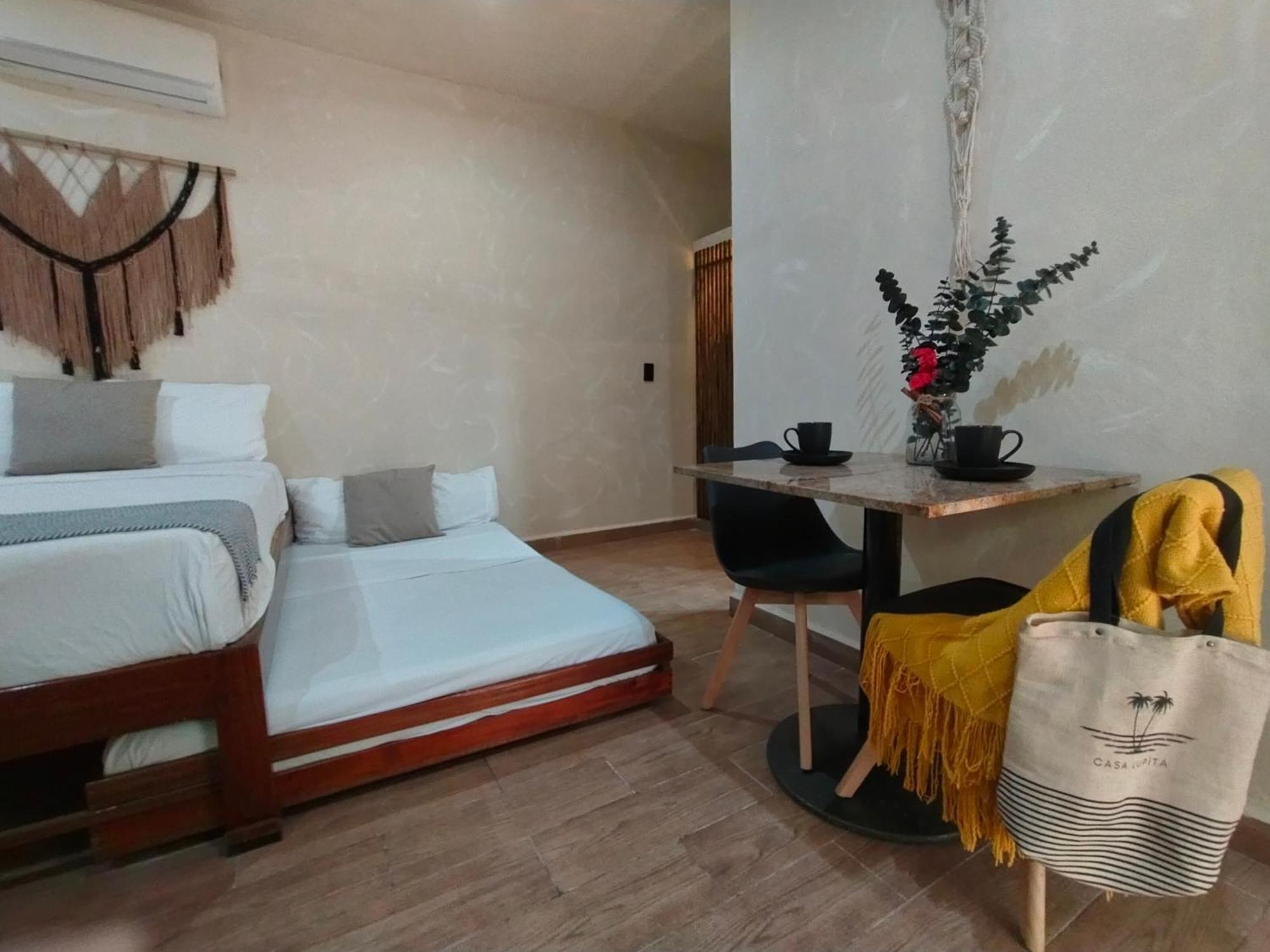 Casa Lupita Hotel 4*