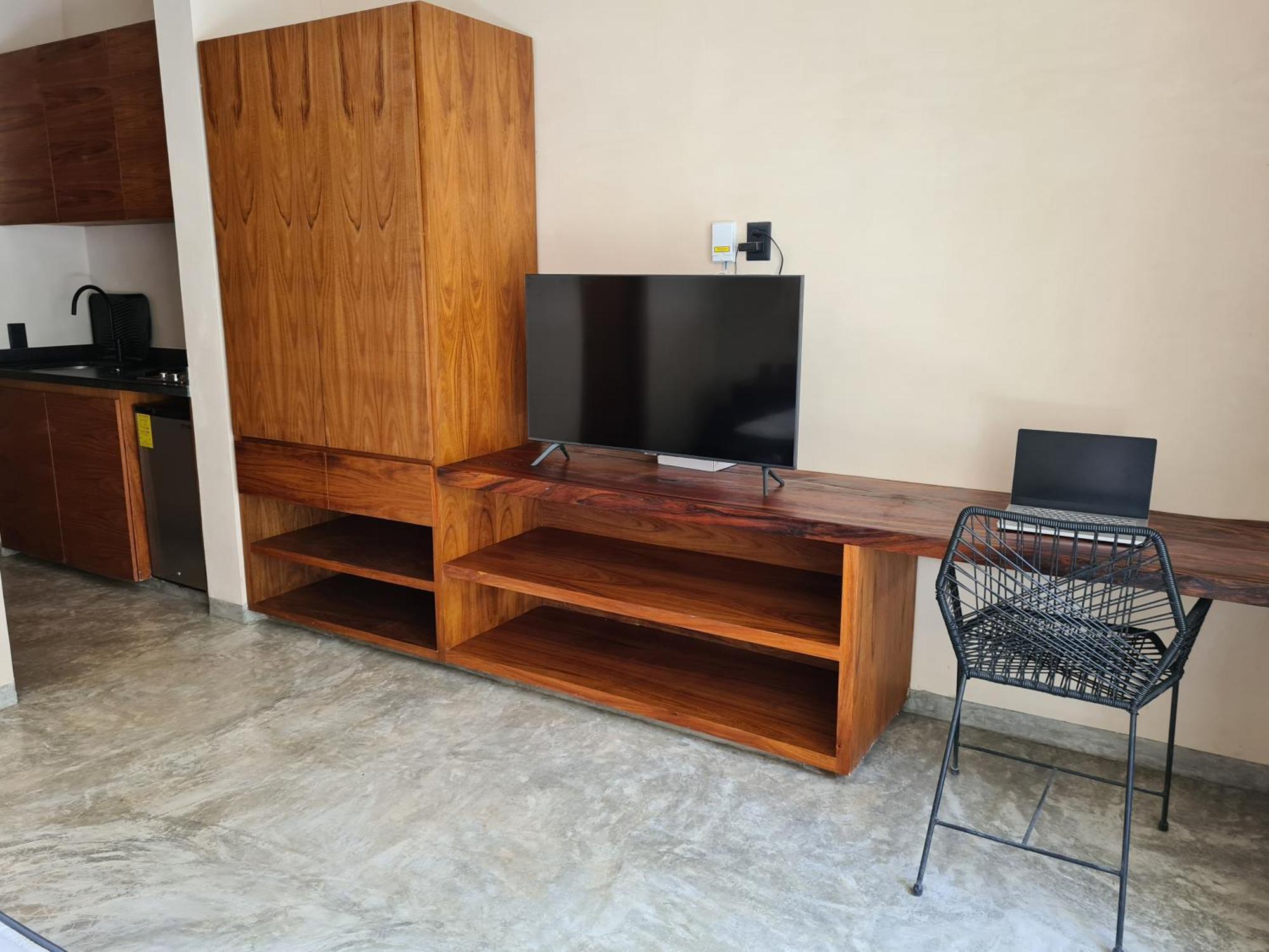 Homa Apartahotel