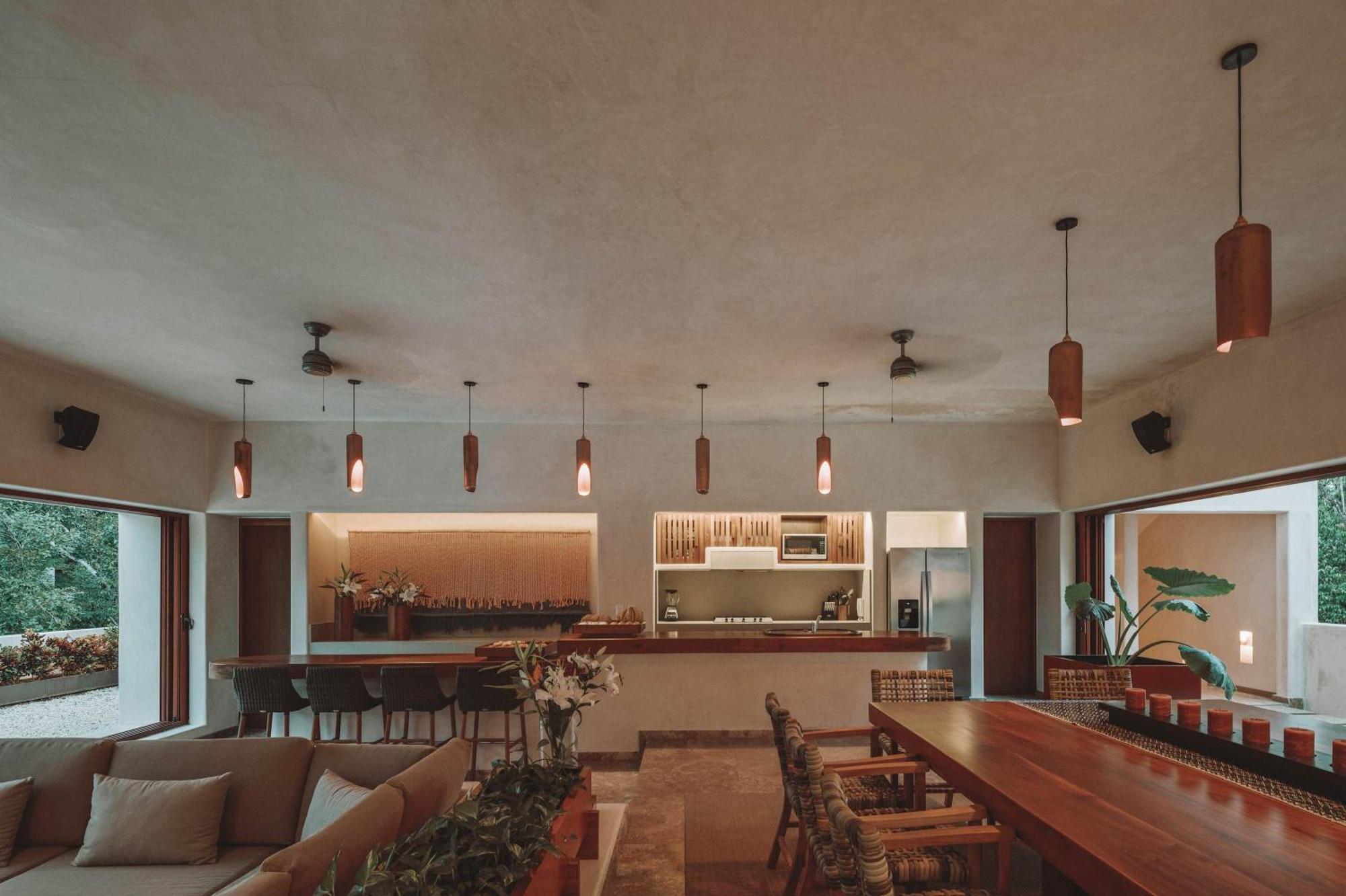 2 Story Ph Pv Rooftop W Huge Pool Tulum