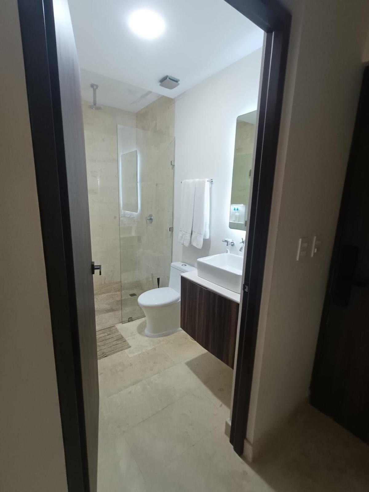 Apartamento Agradable Con Alberca En *