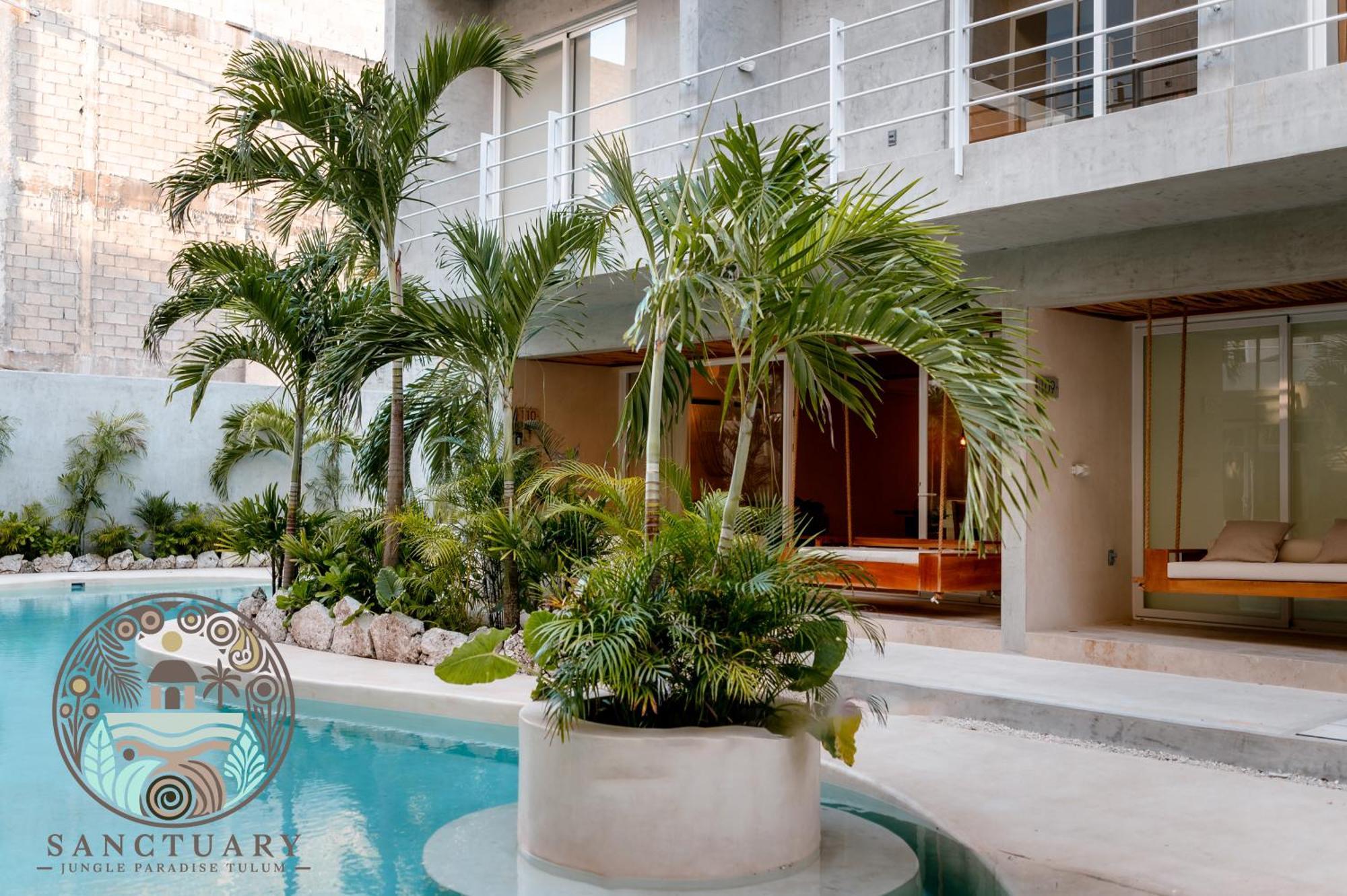 Apartamento New Sanctuary With A Jacuzzi And Private Tub In The Jungle