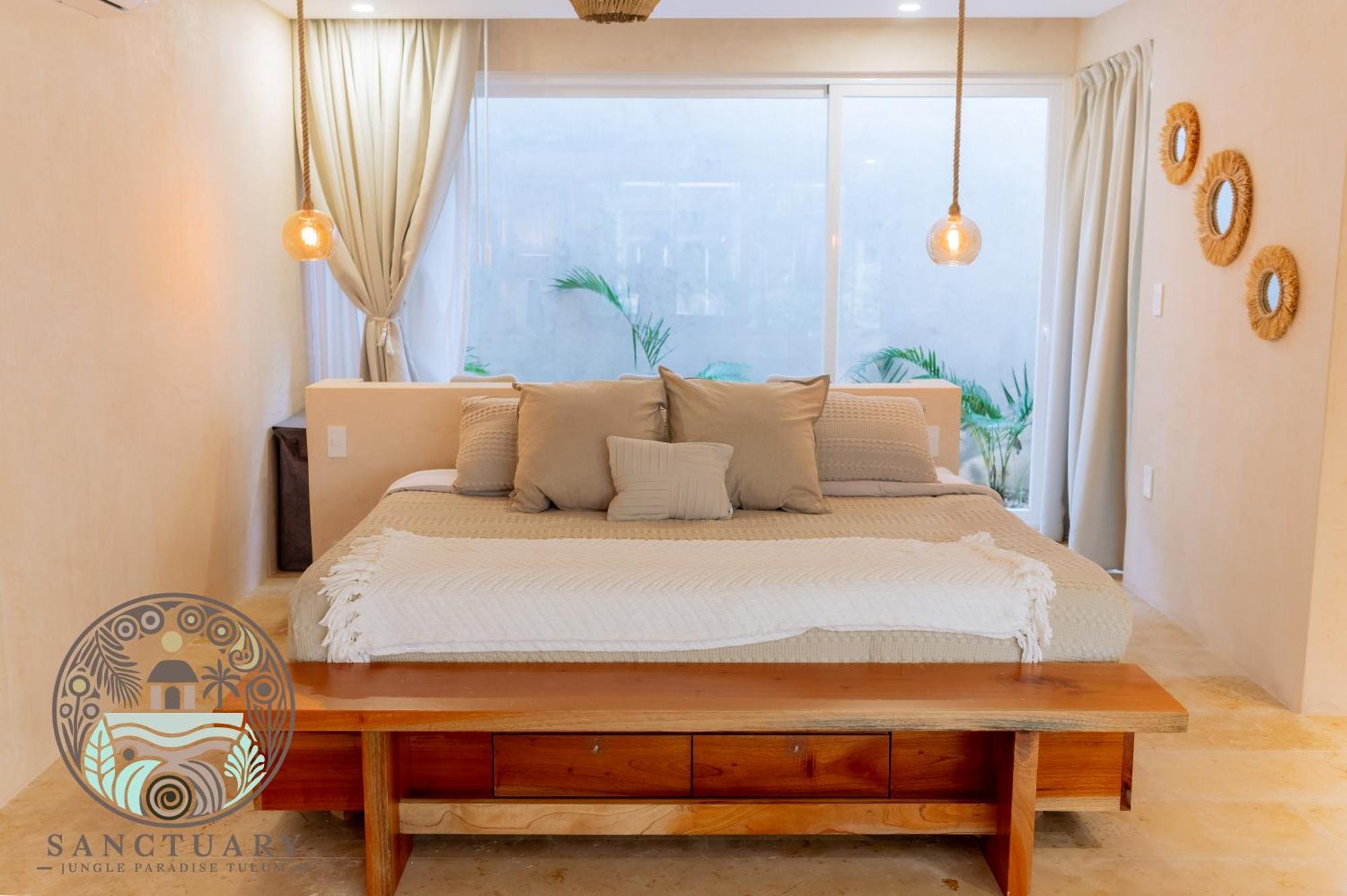 Apartamento New Sanctuary With A Jacuzzi And Private Tub In The Jungle