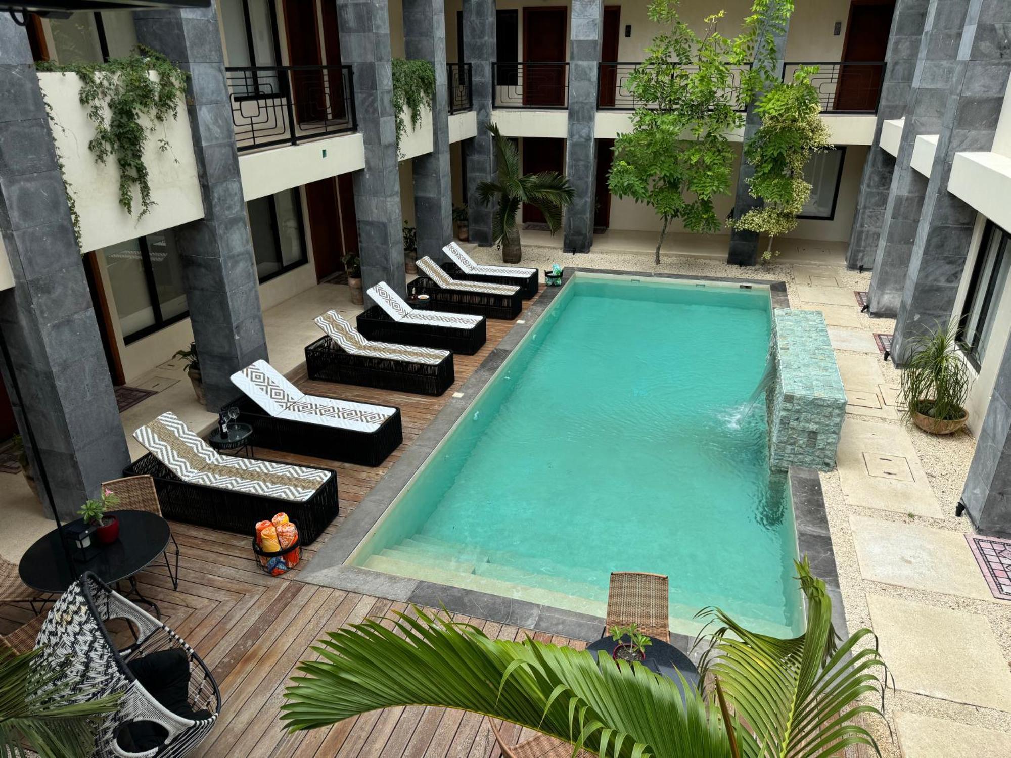 Talulah Living Apartahotel *