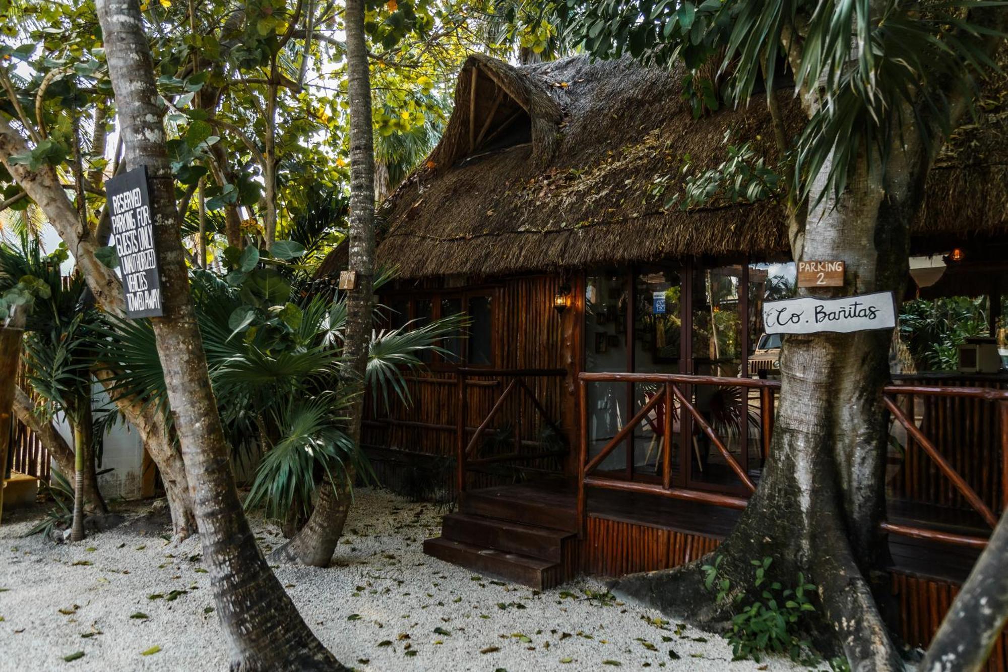 Co.bañitas Hotel