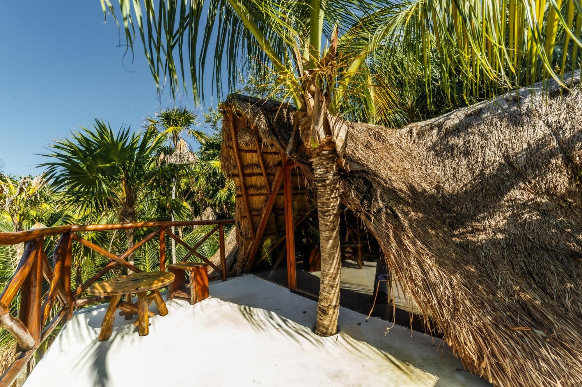 Hotel Co.bañitas
