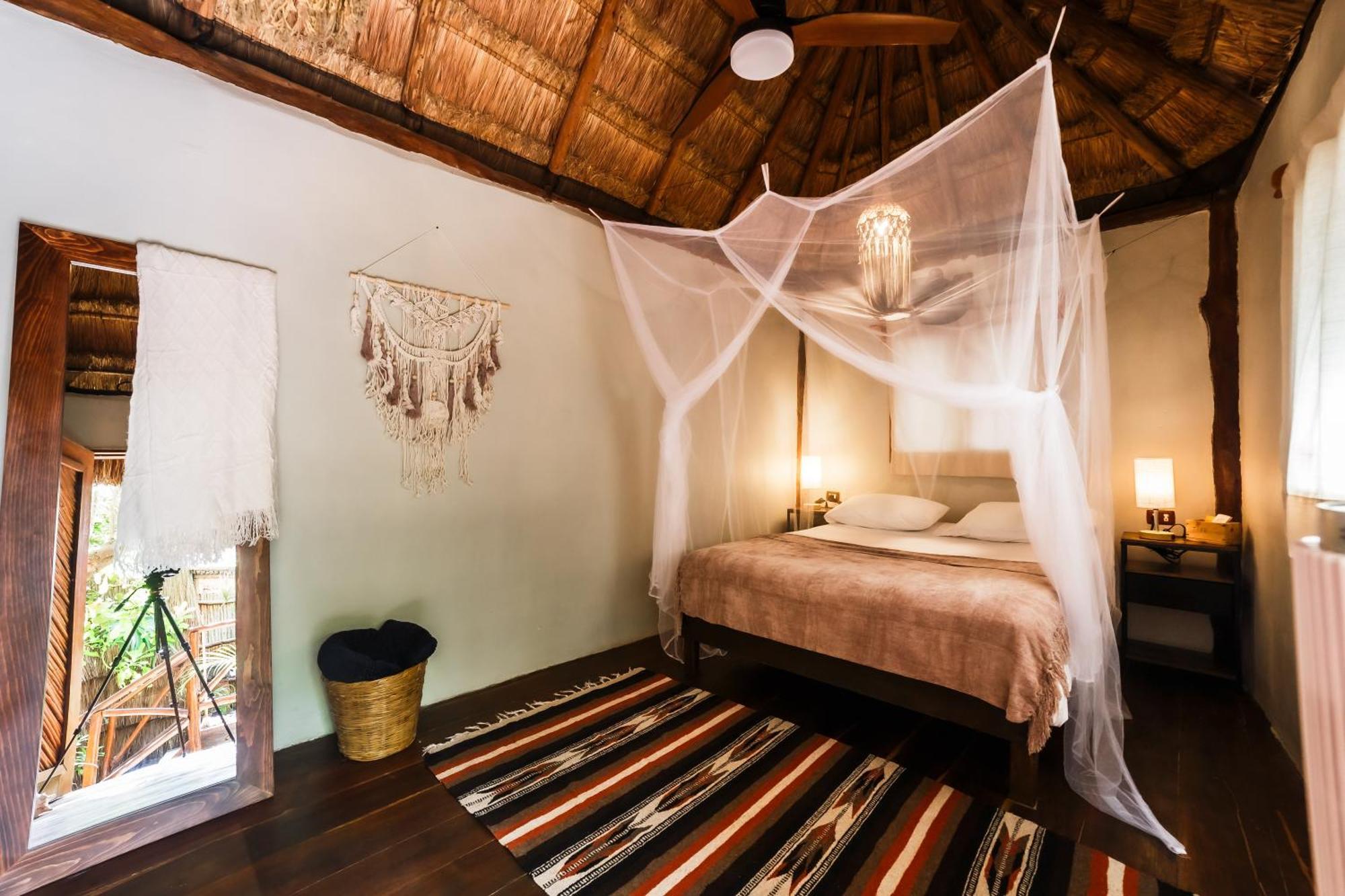 Hotel Co.bañitas