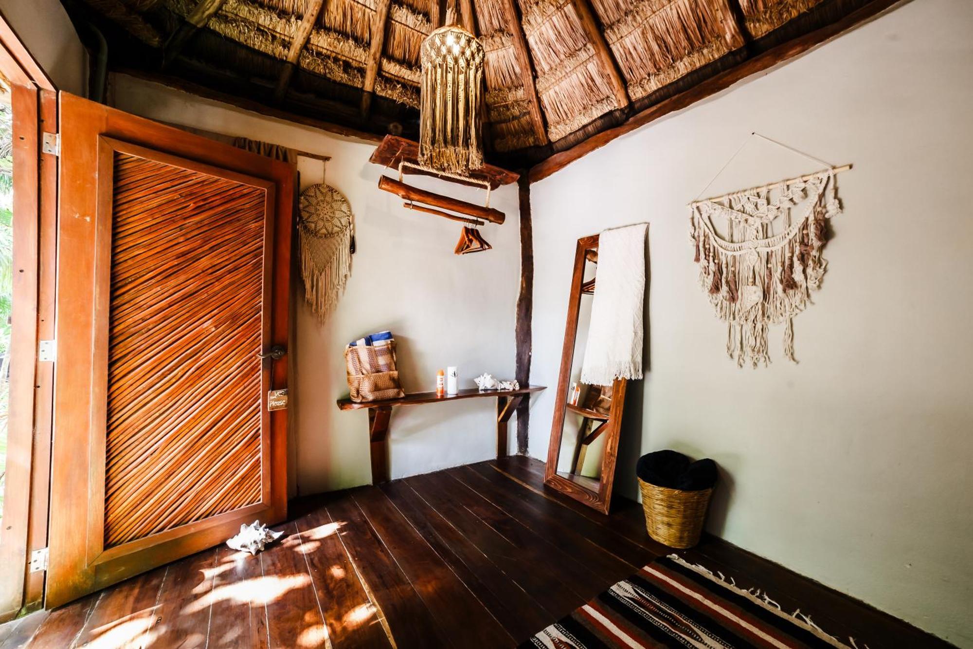 Co.bañitas Hotel *