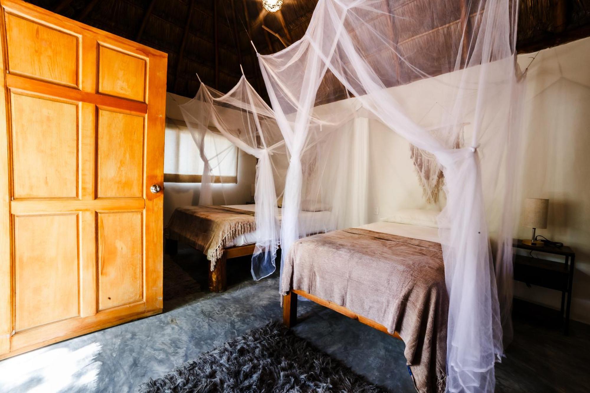 Hotel Co.bañitas *