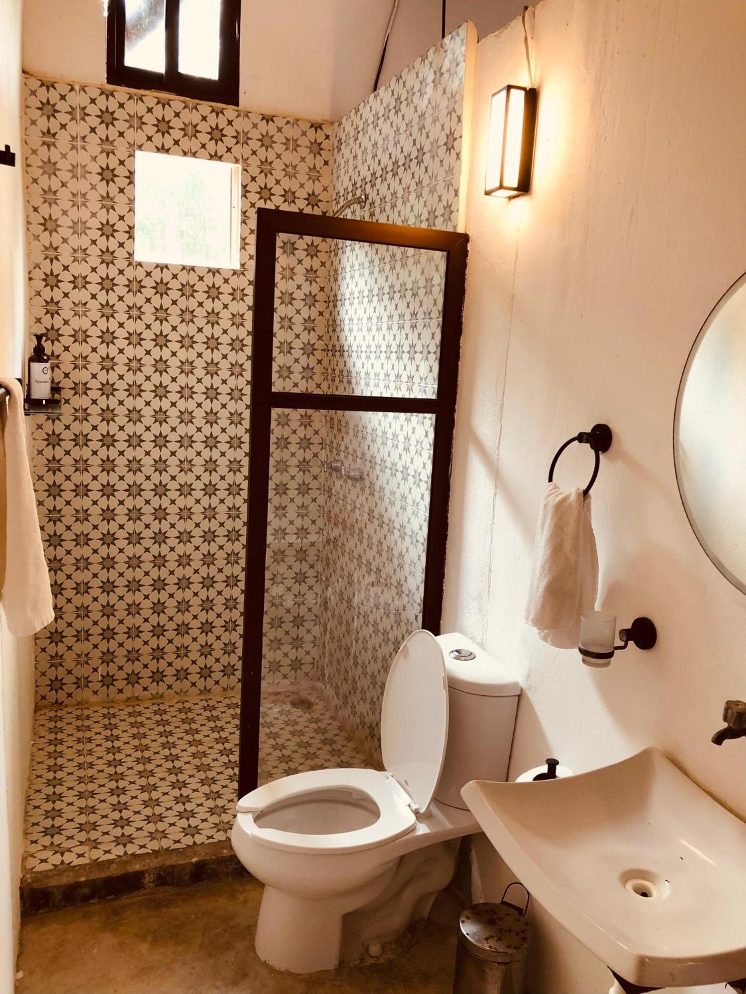 - Aldea Mangle & Cenote Lodge Tulum