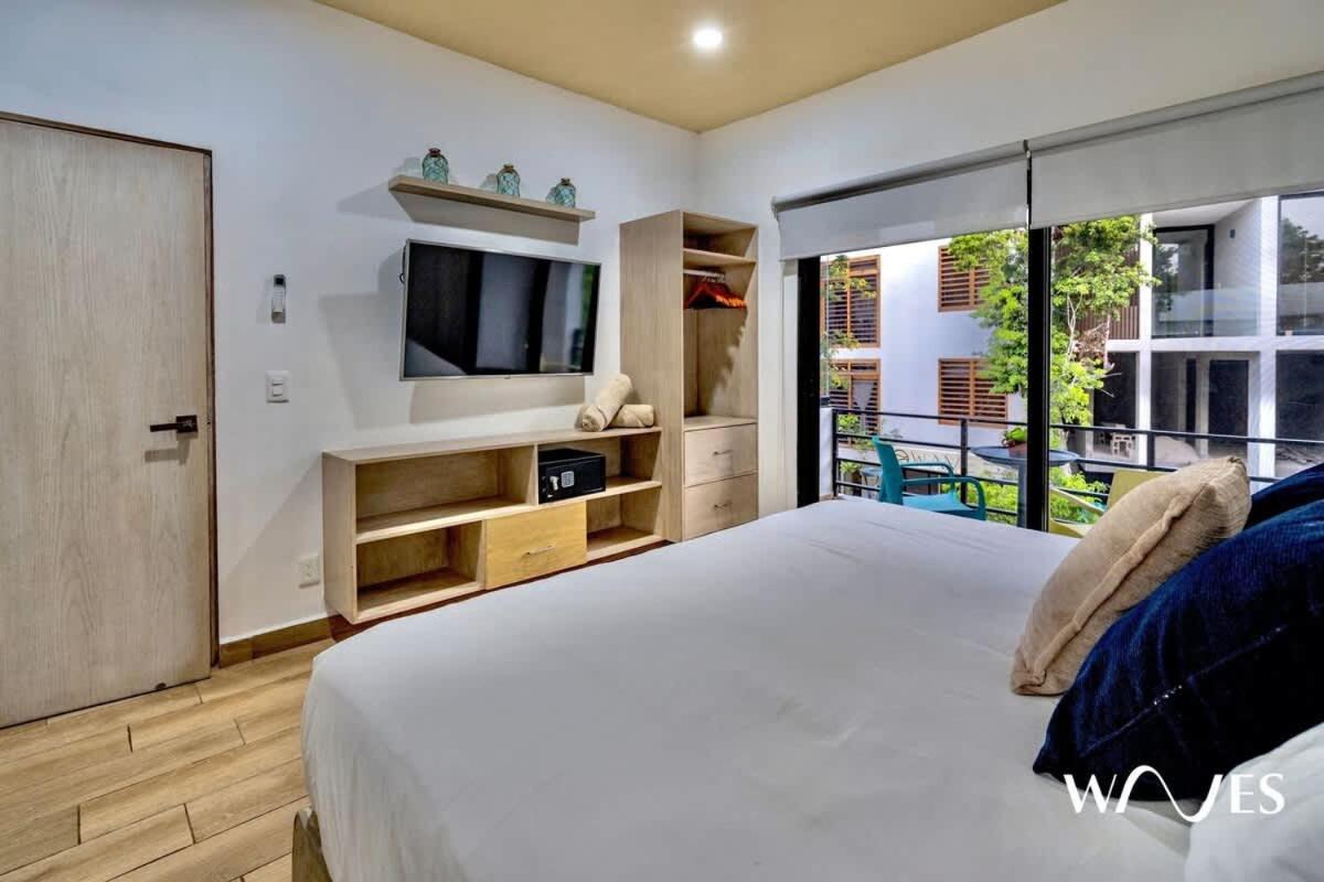 Spacious 1 Bedroom With Great Location & Rooftop Pool By Waves Management Tulum