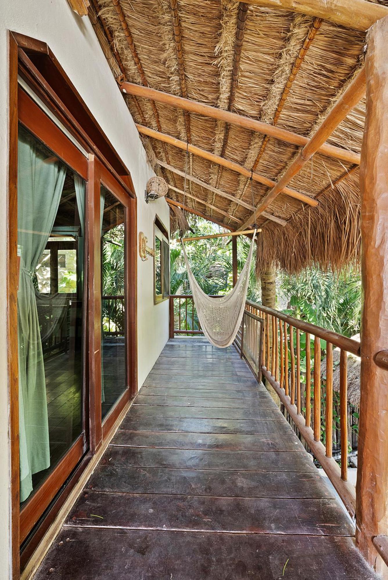 Playa Canek Beachfront Eco Hotel 4*