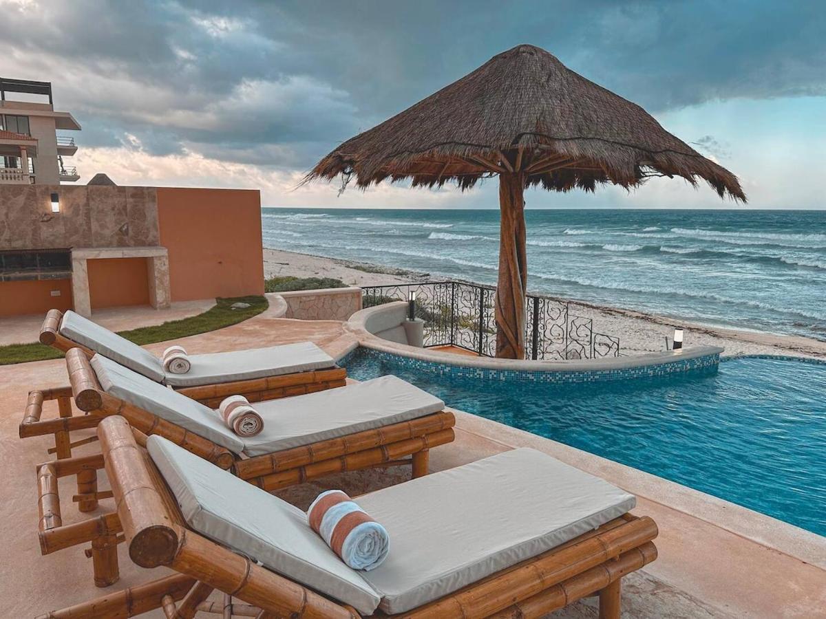 Villa Hacienda Tankah Stunning Private With 7 Bedrooms 8 Beds Pool And Personal Cook Luxury Exclusivity And Comfort For Groups And Families Of Up To 14 Guests In A Paradise By The Sea