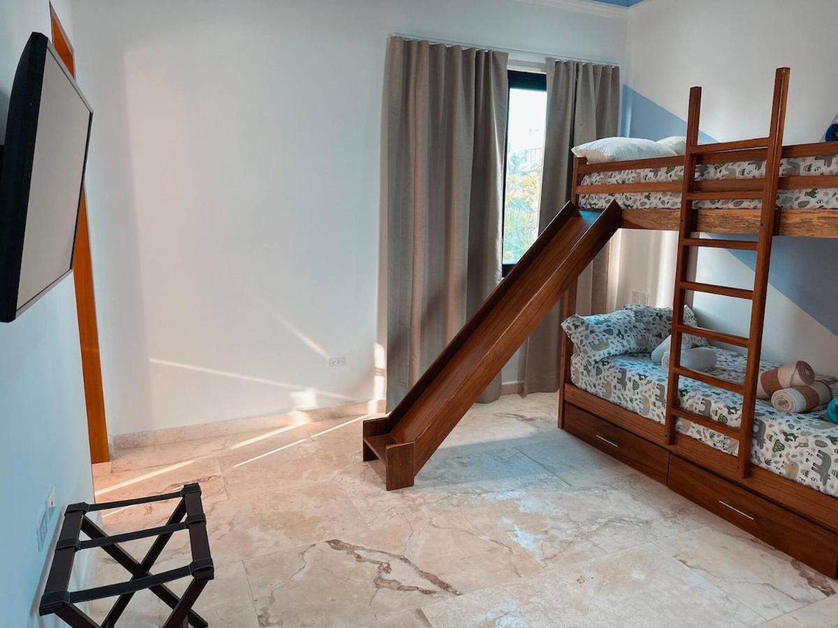 Hacienda Tankah Stunning Private With 7 Bedrooms 8 Beds Pool And Personal Cook Luxury Exclusivity And Comfort For Groups And Families Of Up To 14 Guests In A Paradise By The Sea Villa Tulum