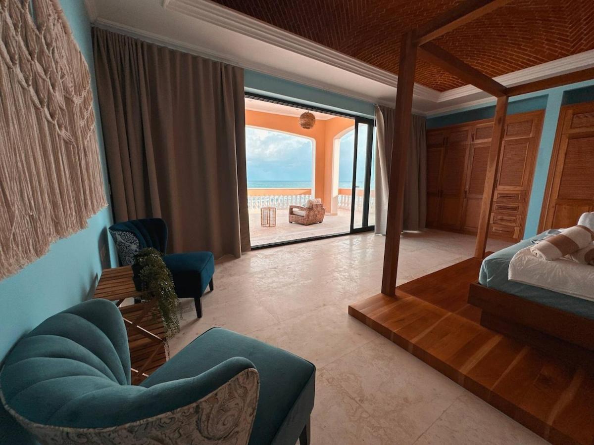 Villa Hacienda Tankah Stunning Private With 7 Bedrooms 8 Beds Pool And Personal Cook Luxury Exclusivity And Comfort For Groups And Families Of Up To 14 Guests In A Paradise By The Sea Tulum