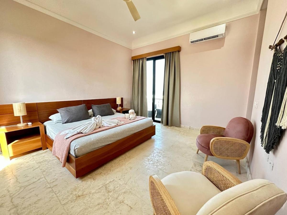 Hacienda Tankah Stunning Private With 7 Bedrooms 8 Beds Pool And Personal Cook Luxury Exclusivity And Comfort For Groups And Families Of Up To 14 Guests In A Paradise By The Sea Villa *