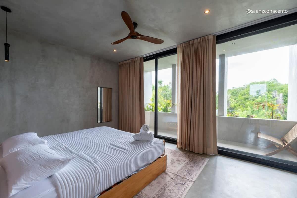 Brutalist 7br Masterpiece Design, Luxury Pool Сasa de vacaciones