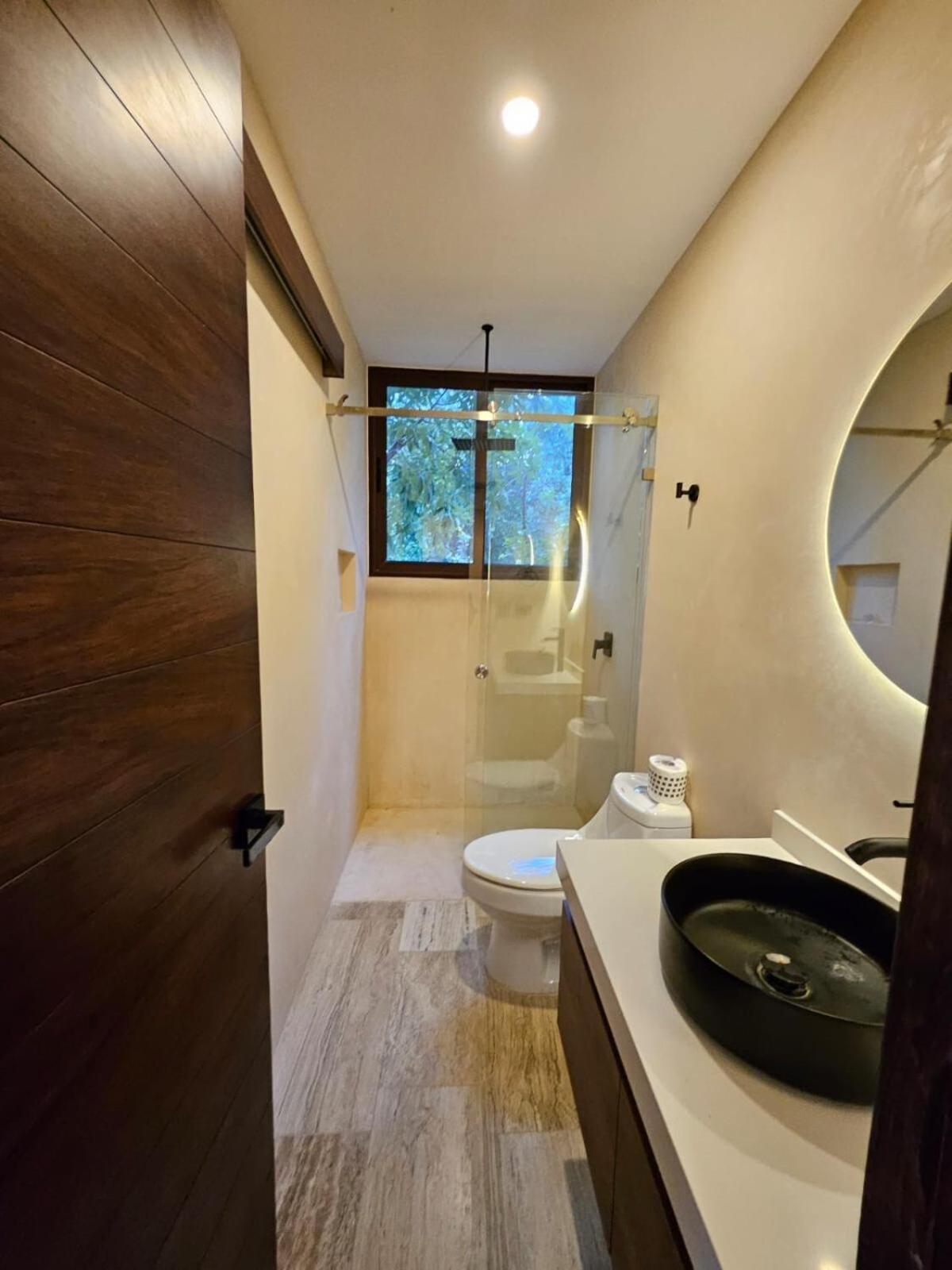 Luxe Jacuzzi