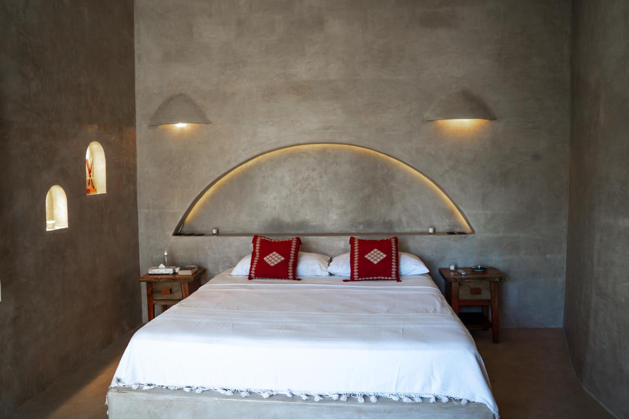 Hotel Del Sol 3*